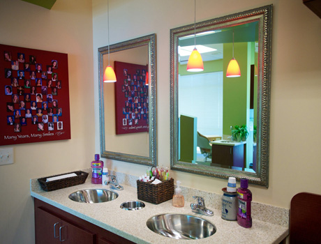 Teeth Brushing Station